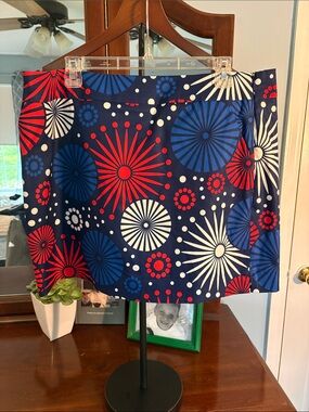 Loudmouth Golf Navy skort with Red, White & Blue Firework Motif